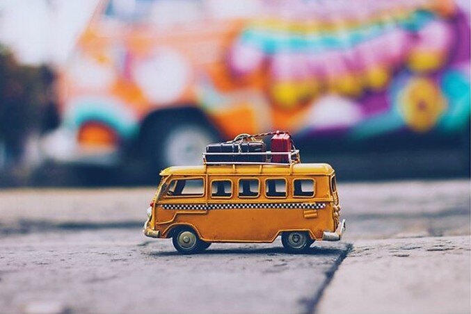 larger.bus